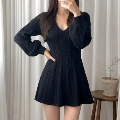 QQPretty~ Autumn/Winter Long Sleeve Waist-Fitted V-Neck Knit Dress Women's Sweater Mini