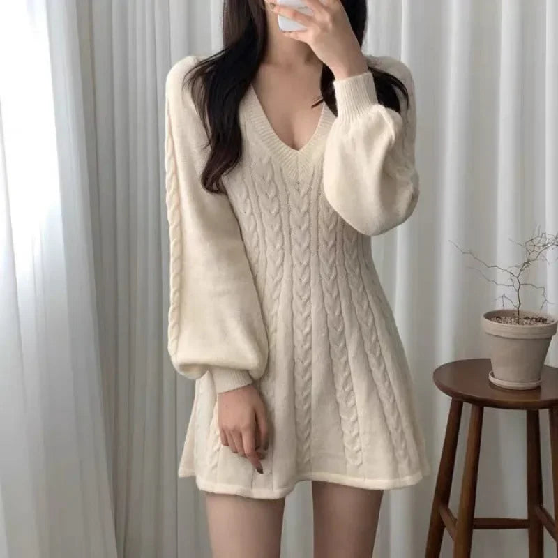 QQPretty~ Autumn/Winter Long Sleeve Waist-Fitted V-Neck Knit Dress Women's Sweater Mini